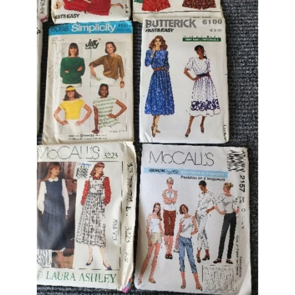 Lot of‎ 16 Assorted Sewing Patterns Uncut And Cut
